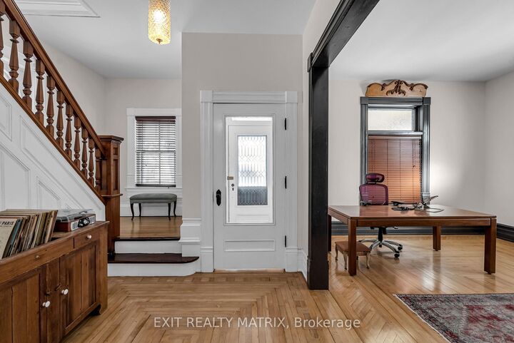 Property Photo: 94 King Street ON K0C 1H0