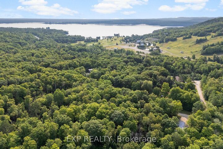 Property Photo:  004 Crestview Drive  ON K0J 1H0 