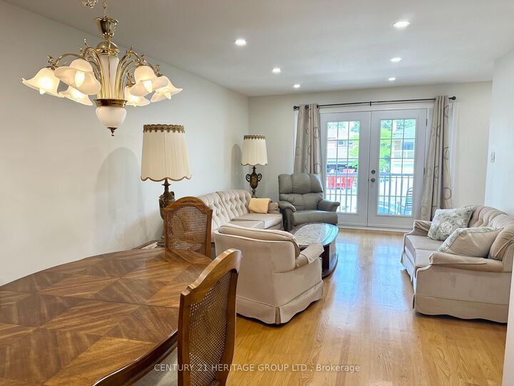 Photo de la propriété: 123 Glen Shields Avenue Upper ON L4K 1S9