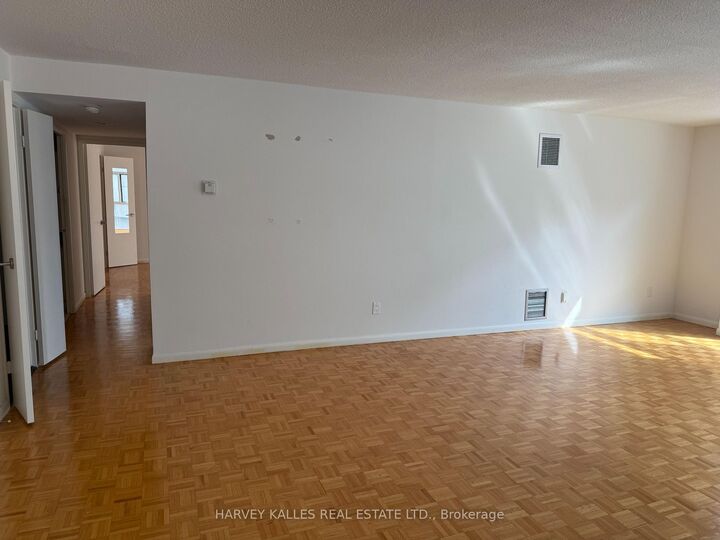 Property Photo:  55 Charles Street W 701  ON M5S 2W9 