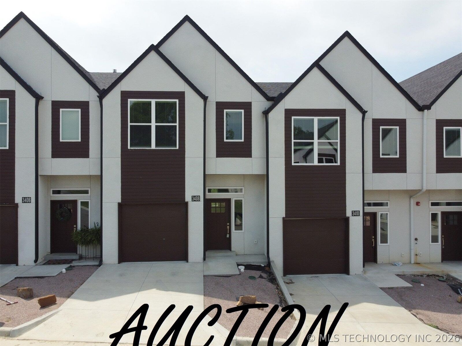 Property Photo:  3408 Redbud Lane  OK 74132 