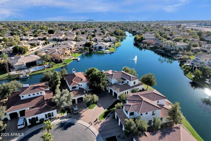 Property Photo:  1777 W Ocotillo Road 23  AZ 85248 