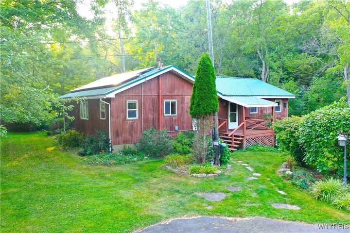 4762 Fay Hollow Road  Great Valley NY 14741 photo