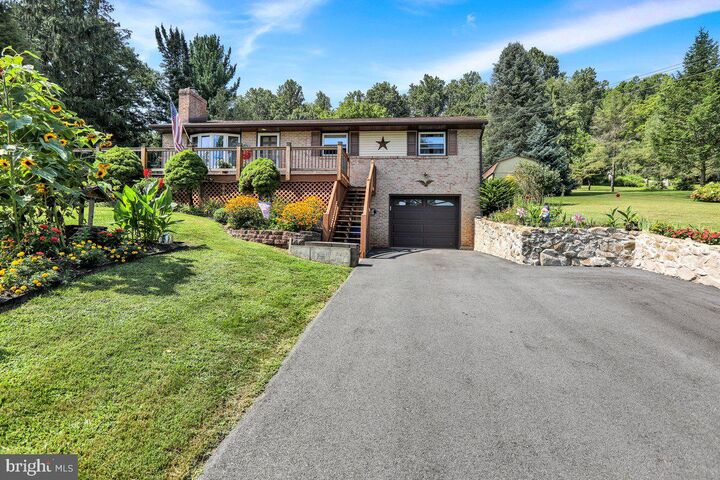 Property Photo: 570 Walnut Road PA 19508