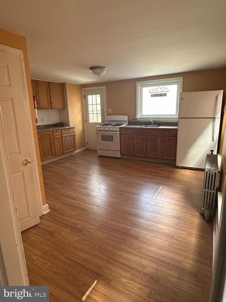 Property Photo:  29 W Gay Street 3  PA 19380 