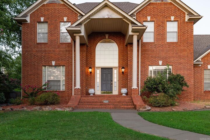 Property Photo:  1810 Royal Drive  AR 72034 