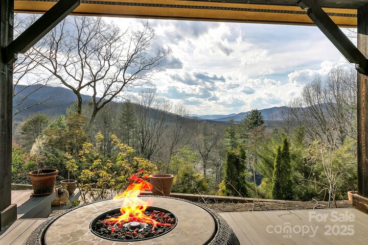 3 Tree Top Place  Black Mountain NC 28711 photo