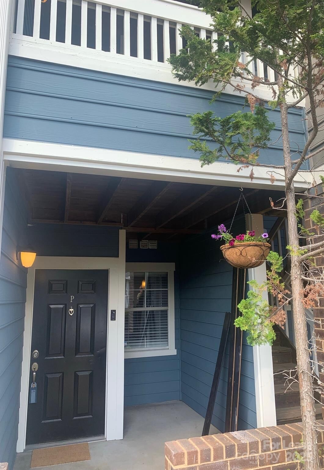Property Photo:  525 Olmsted Park Place  NC 28203 