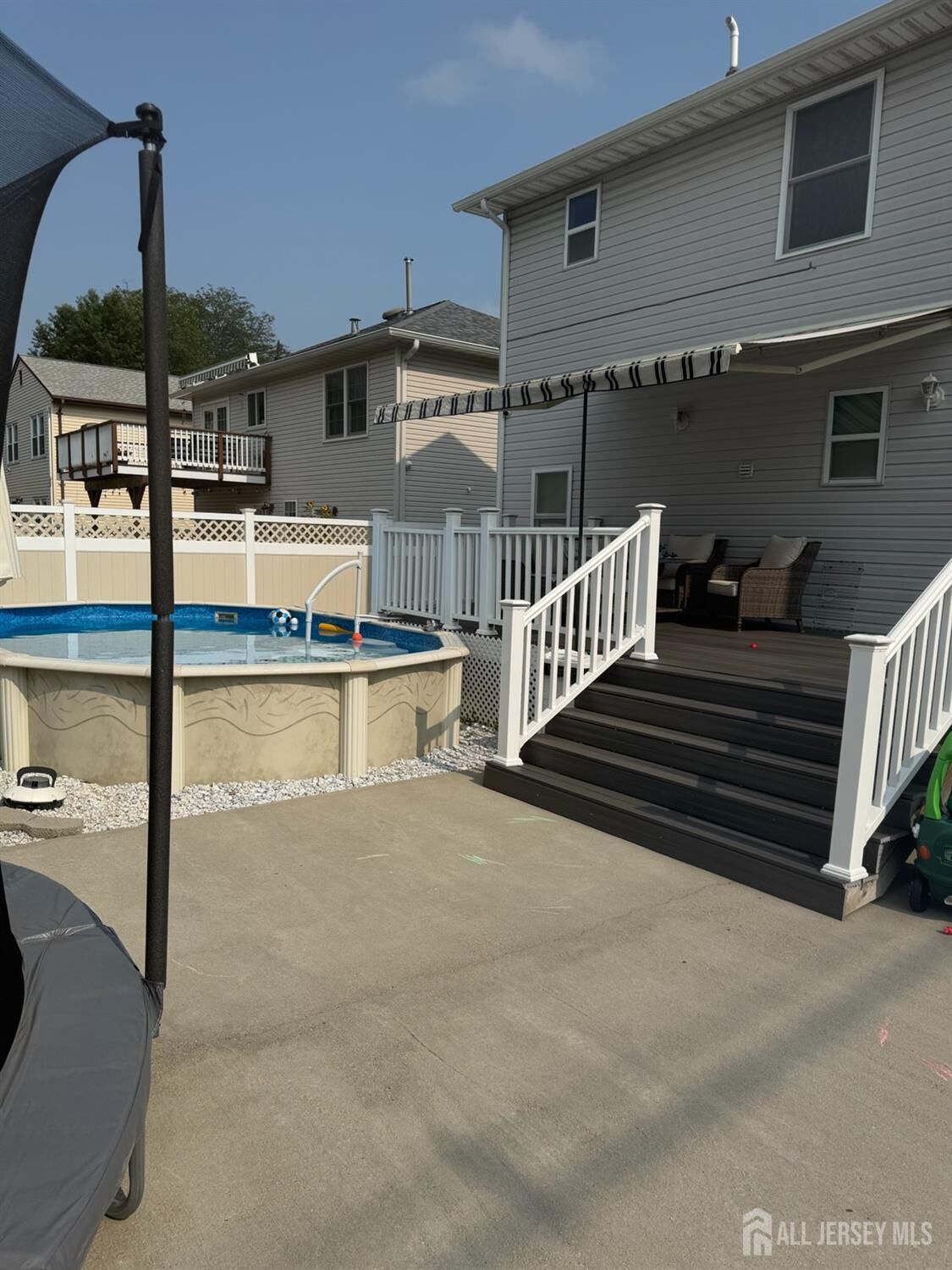 Property Photo:  532 Ridgeway Avenue  NJ 08879 