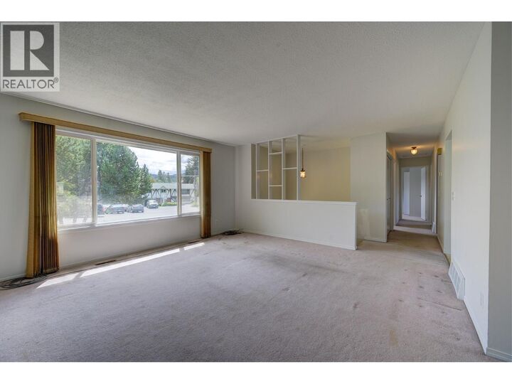 Property Photo: 1665 Monterey Place BC V2E 1B2