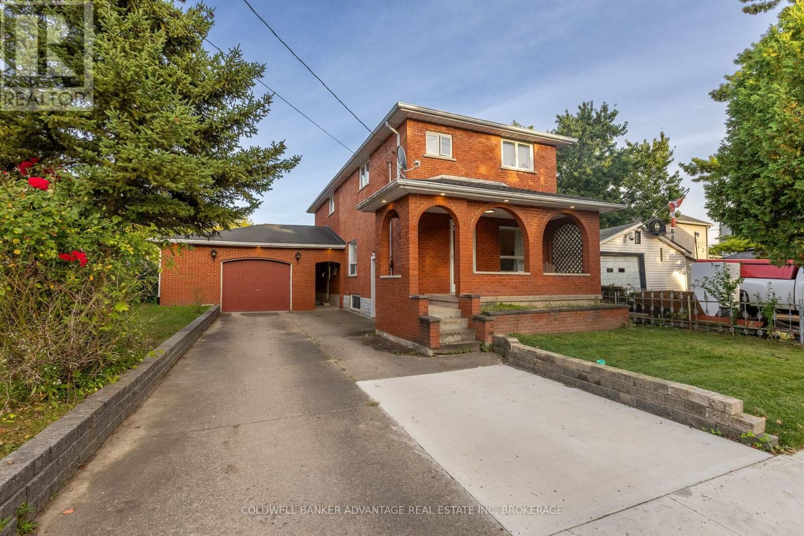 Property Photo:  110 Garner Avenue  ON L3B 2X9 