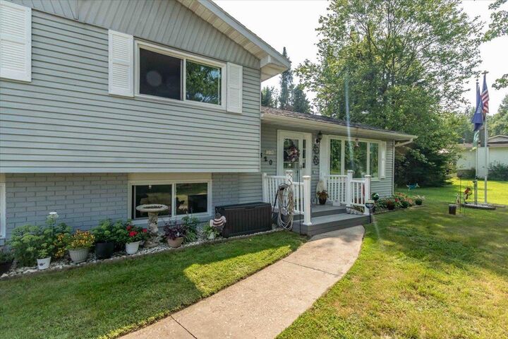 Property Photo: 7320 Deer Road WI 54494