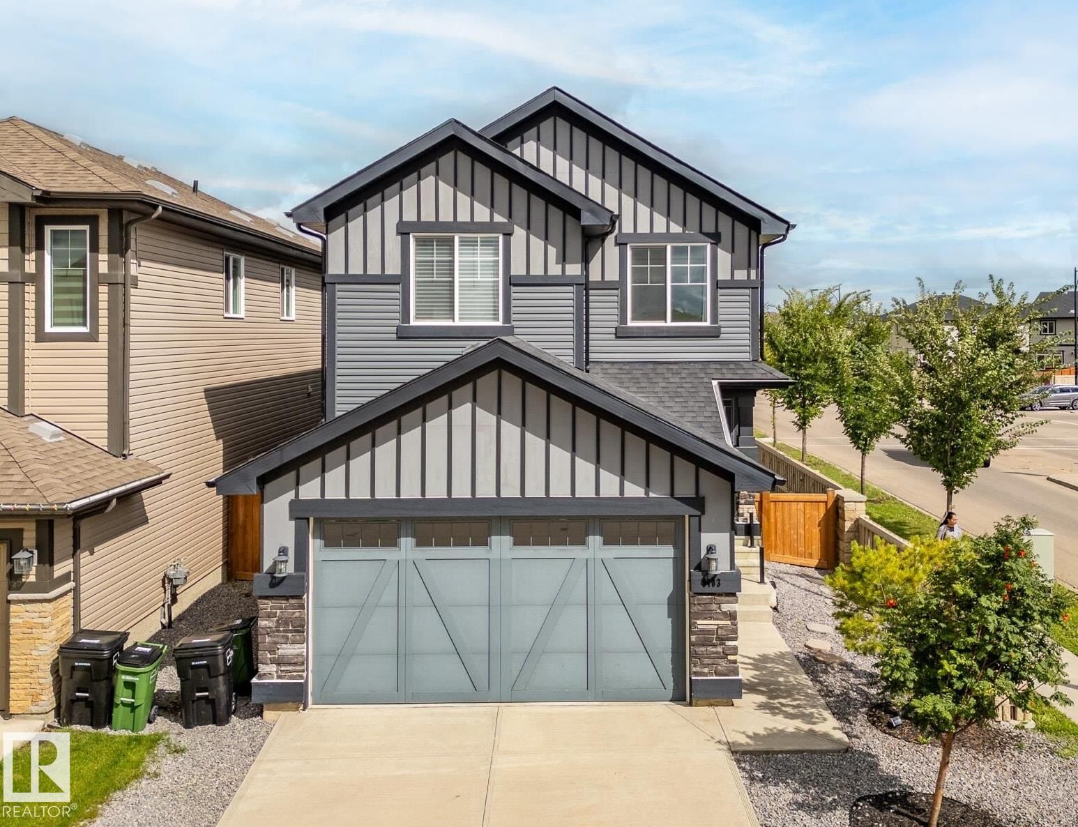 Photo de la propriété:  5403 Allbright Square SW  AB T6W 3H6 