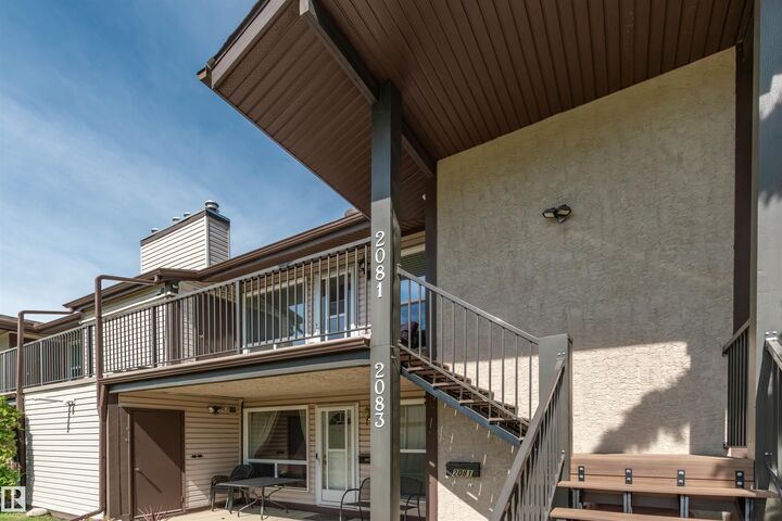 Property Photo: 2081 Saddleback Road NW AB T6J 4T4
