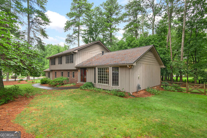 11625 Northgate Way  Roswell GA 30075 photo