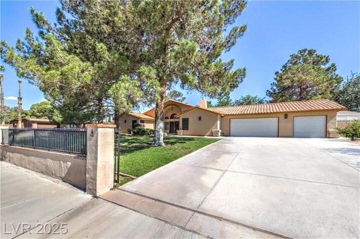Property Photo:  7460 Buckskin Avenue  NV 89129 