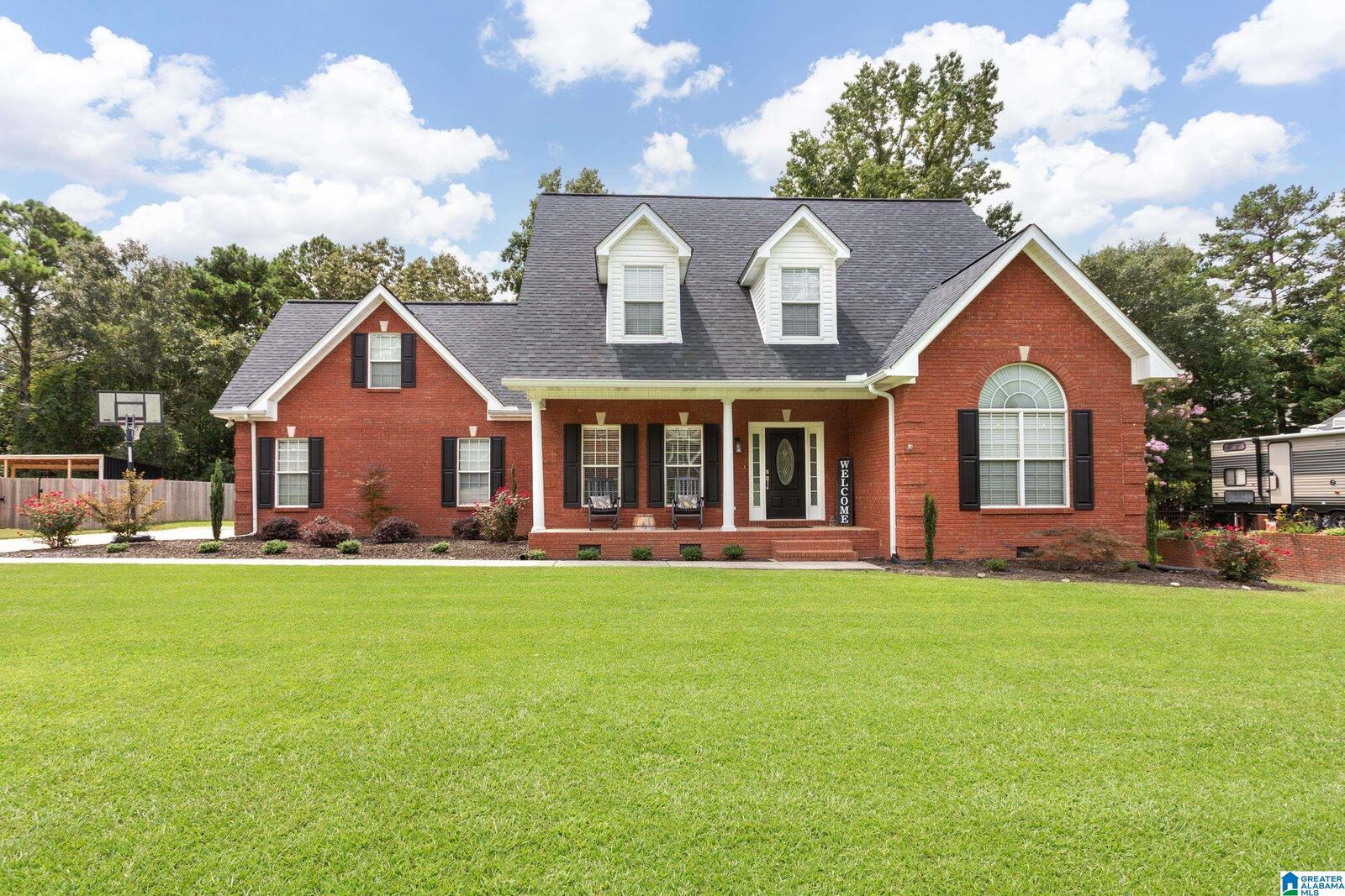 Property Photo: 65 Camelot Lane AL 36207
