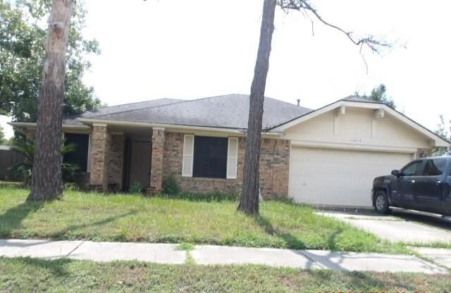 Property Photo: 11014 Rippling Fields Court TX 77064