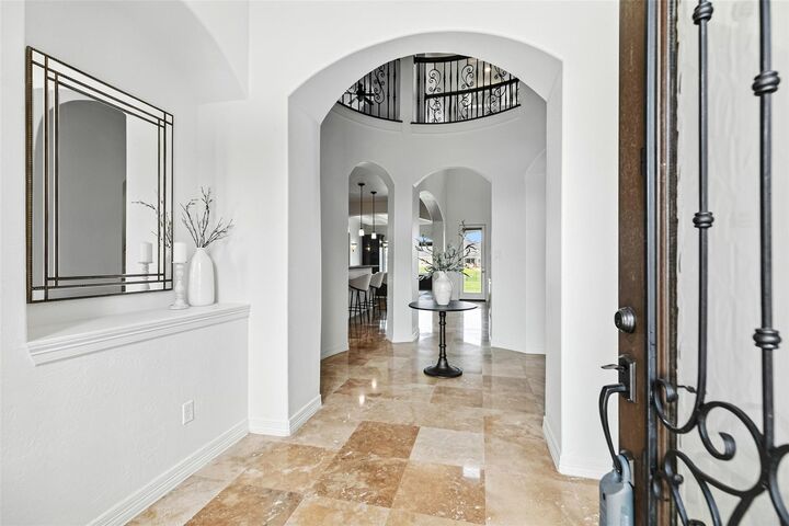Property Photo: 8410 Den Oak Drive TX 77406