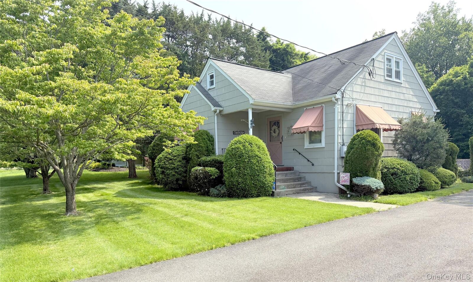 Property Photo:  18 Hughes Street  NY 10920 
