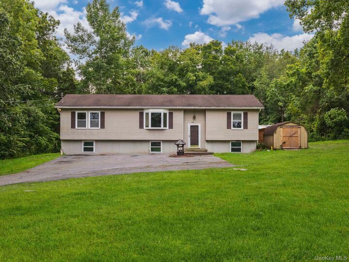 Property Photo:  399 New Paltz Road  NY 12528 