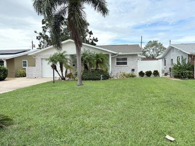 5635 20th Avenue N  St Petersburg FL 33710 photo