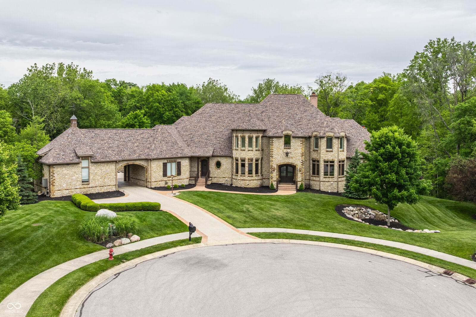 Property Photo:  15612 Count Viking Court  IN 46074 