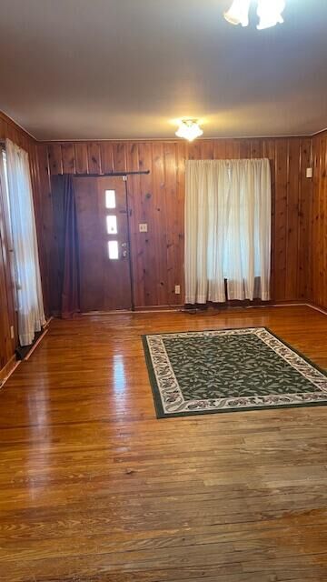 Property Photo: 15 E Lincoln Avenue MI 49444
