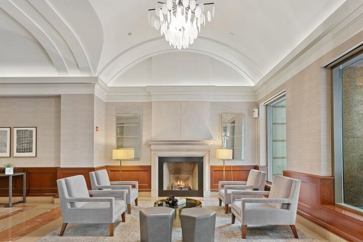 Property Photo:  25 E Superior Street 4302  IL 60611