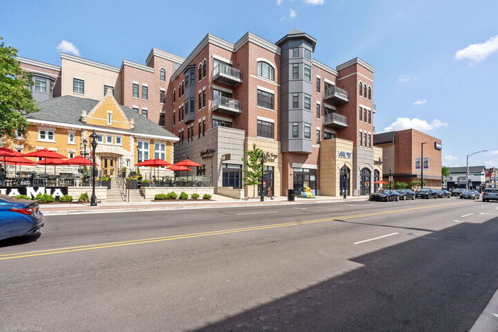 110 S Washington Street 400  Naperville IL 60540 photo