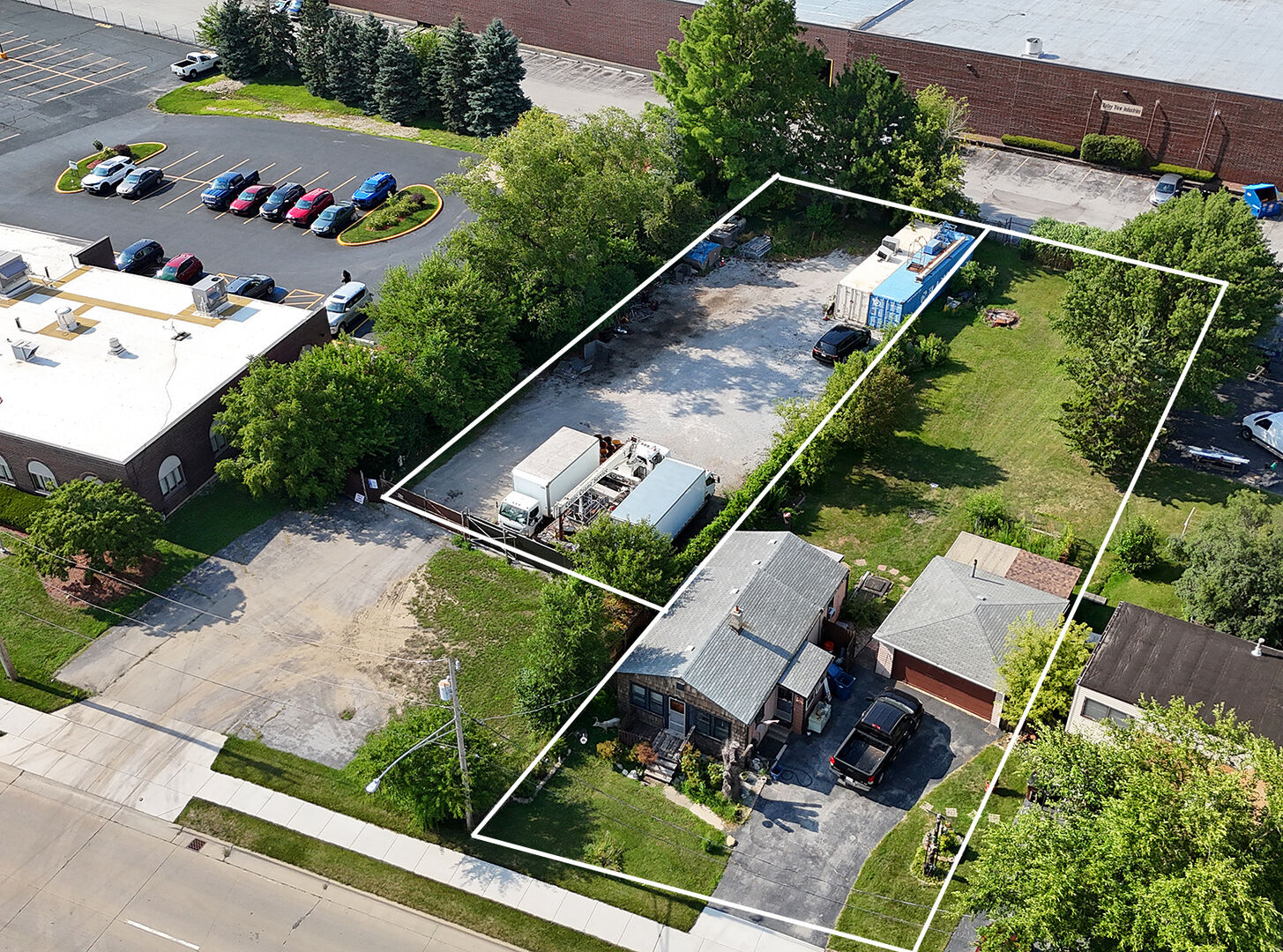 Property Photo:  4422 Midlothian Turnpike  IL 60418 