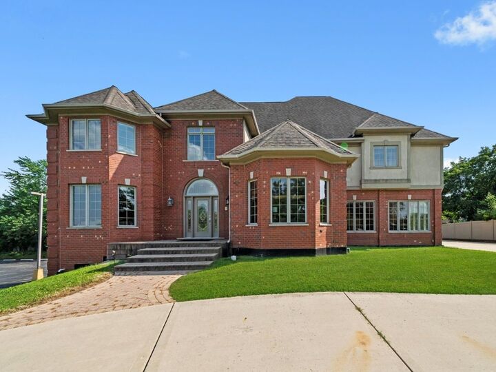 8841 W 100th Place  Palos Hills IL 60465 photo