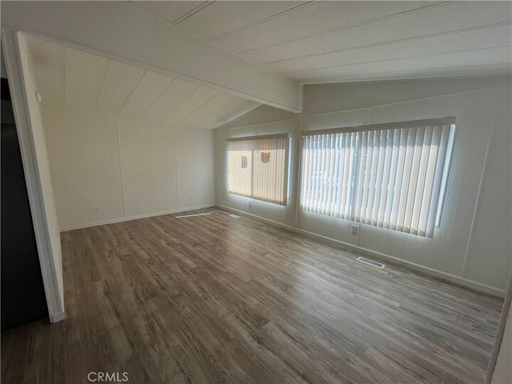 Property Photo:  260 N Lyon Ave 141  CA 92543 