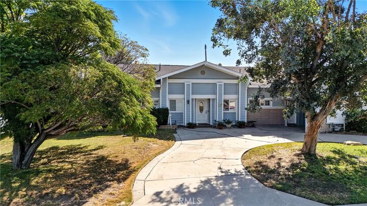 Property Photo:  406 S Hillward Avenue  CA 91791 
