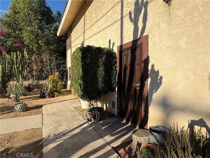 Property Photo: 322 N Ave 66 2 CA 90042