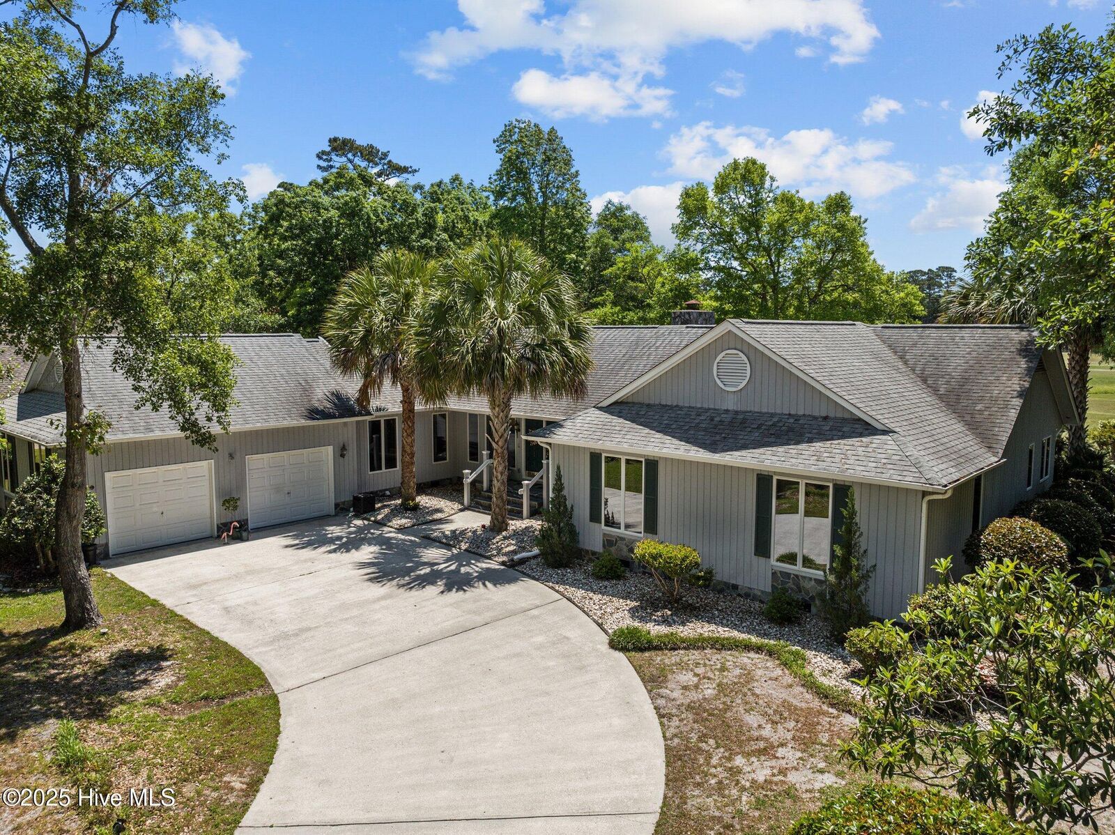 Property Photo: 1653 Carriage Place SW NC 28469
