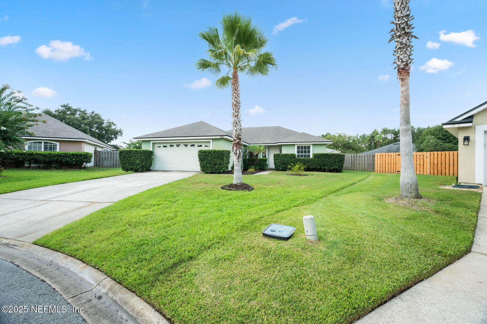 Property Photo:  1827 Woodstone Way  FL 32092 