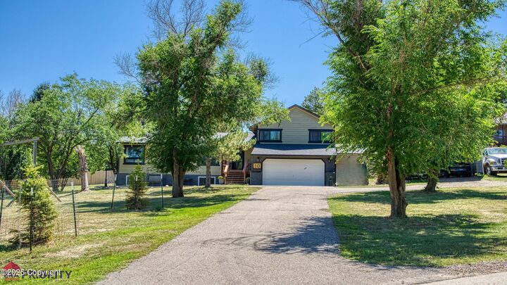 10 Doe Ct -  Gillette WY 82718 photo