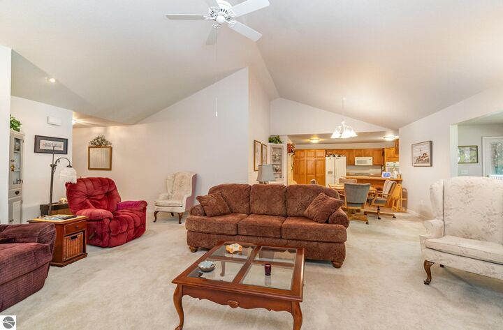 Property Photo:  5330 Elm Run  MI 48622 