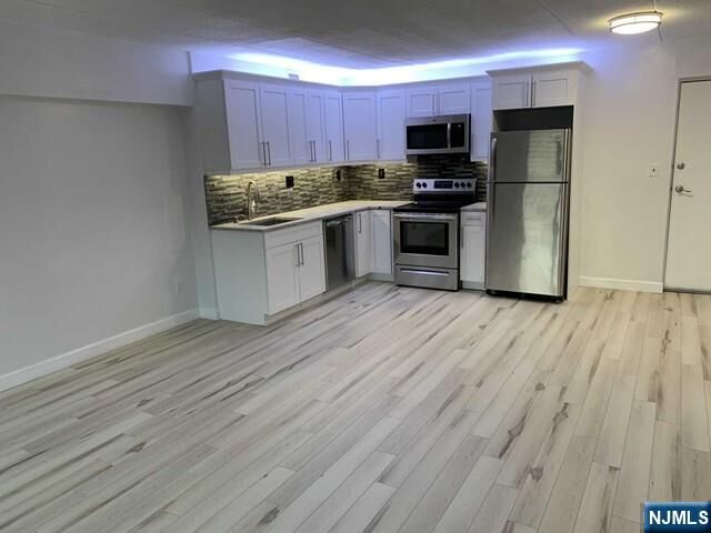 Property Photo:  300 Lookout B1  NJ 07601 