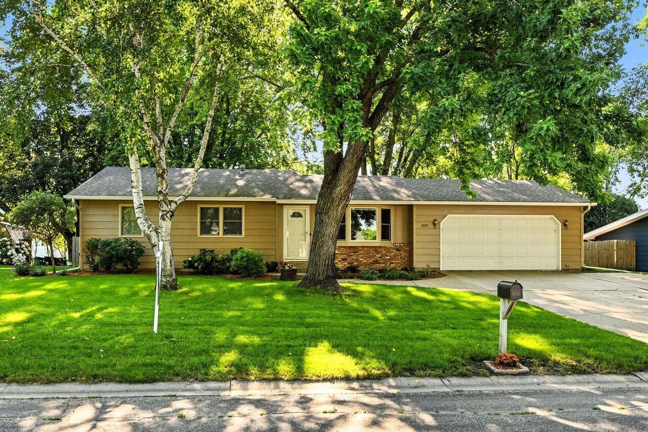 Property Photo: 1401 18th Street SW MN 56201