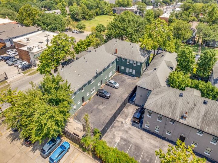 Photo de la propriété:  4425 Swiss Avenue  TX 75204 