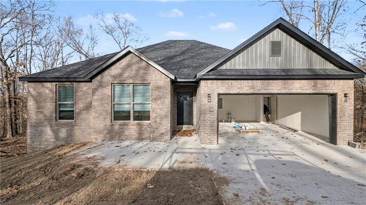 Property Photo: 11 Staines Lane AR 72715