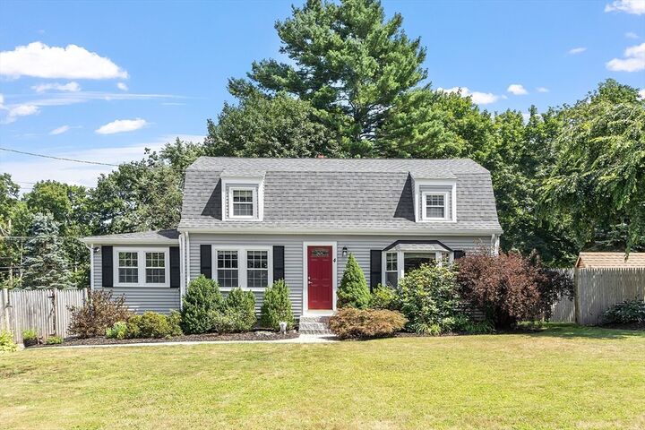 4 Fairview Rd  Westborough MA 01581 photo