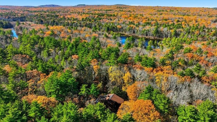 Property Photo:  504 Alpine Dr  MA 01550 