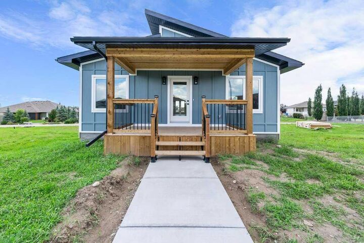 Property Photo: 2014 31 Avenue AB T0L 1R0