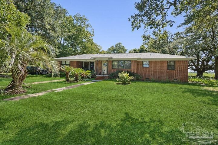 8806 Hwy 89  Milton FL 32570 photo