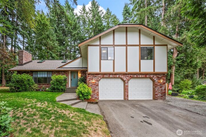 Property Photo:  4009  32nd Avenue Ct NW  WA 98335 
