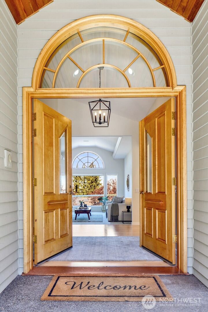 Property Photo: 1720 Edwards Court WA 98229