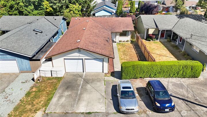 Property Photo: 209 76th Street SE WA 98203